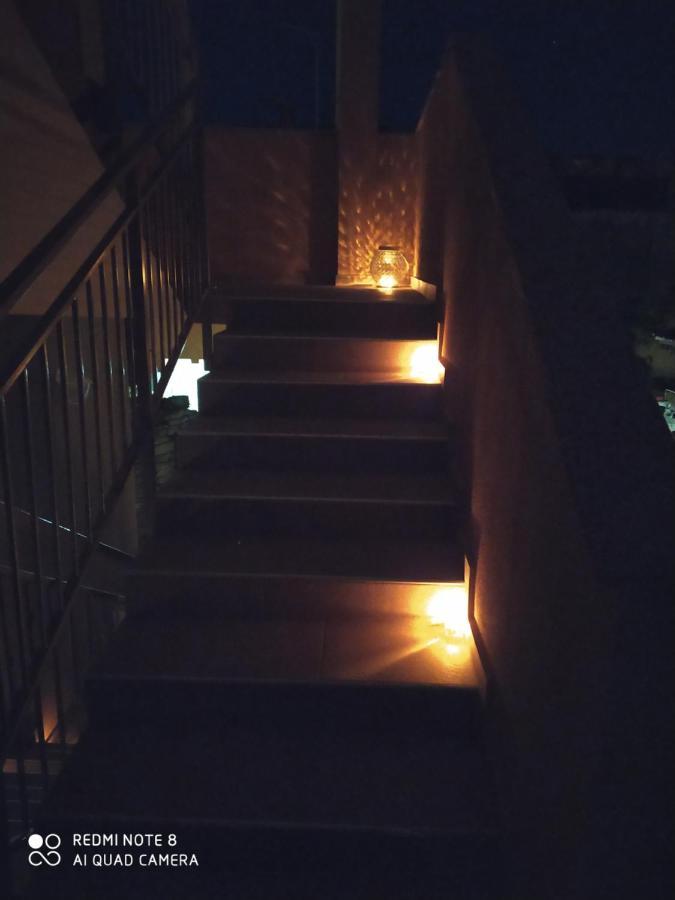 Apartman Deni Peroj Exterior foto