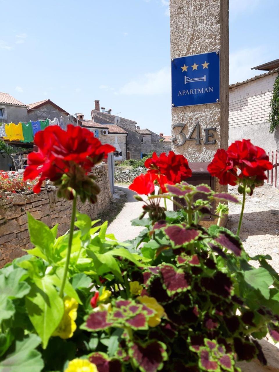 Apartman Deni Peroj Exterior foto